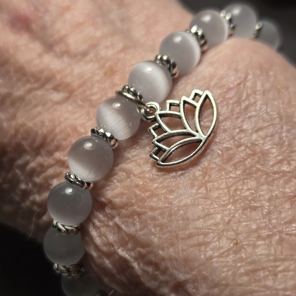 THE CLEANSING BRACELET